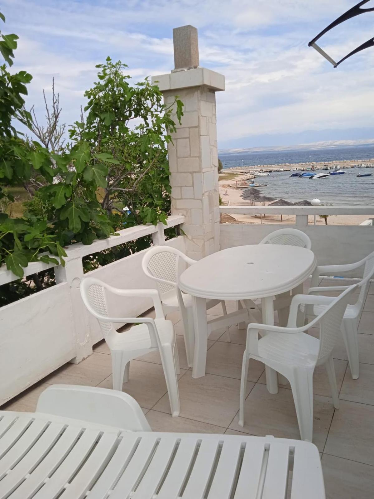 Apartmani Tudek Vir Exterior photo
