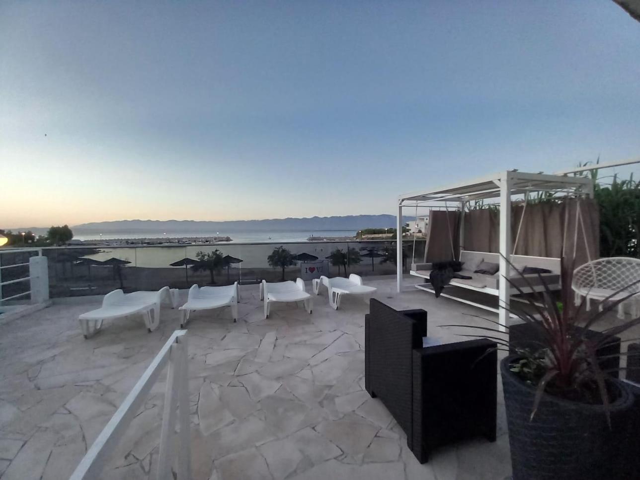 Apartmani Tudek Vir Exterior photo
